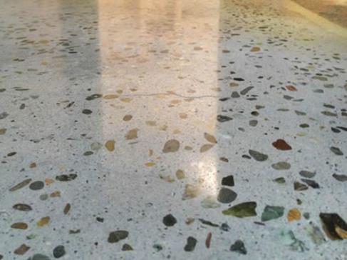 Salt & Pepper Concrete Floor Polishing in Massachusetts